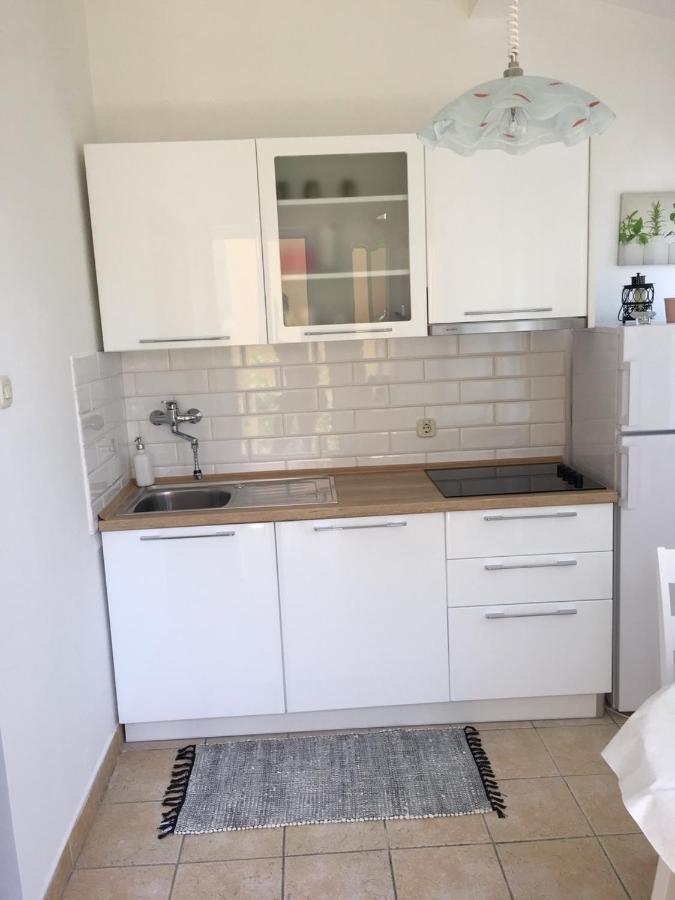 Apartments With A Parking Space Bozava, Dugi Otok - 8108 Exterior foto